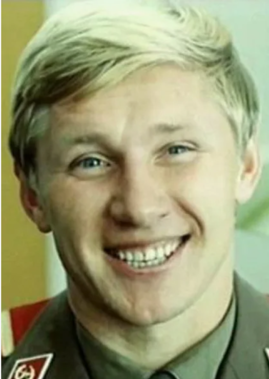 Фото:  «Семь невест ефрейтора Збруева», Семен Морозов 