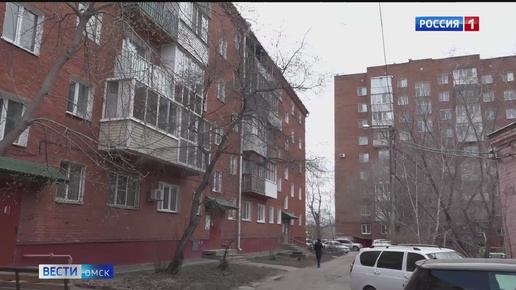 Омичи обнаружили недоделанный капитальный ремонт своего дома