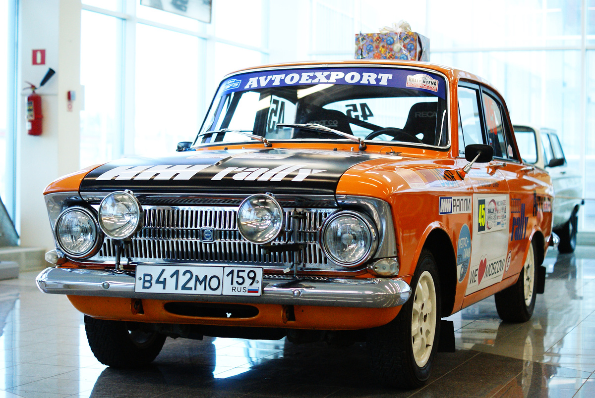 ИЖ Москвич-412