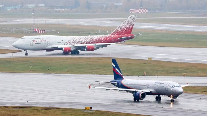 Российские авиакомпании сокращают внутренние рейсы из-за нехватки самолетов