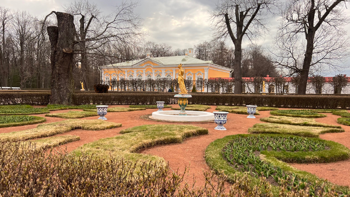 Нижний парк Петергофа