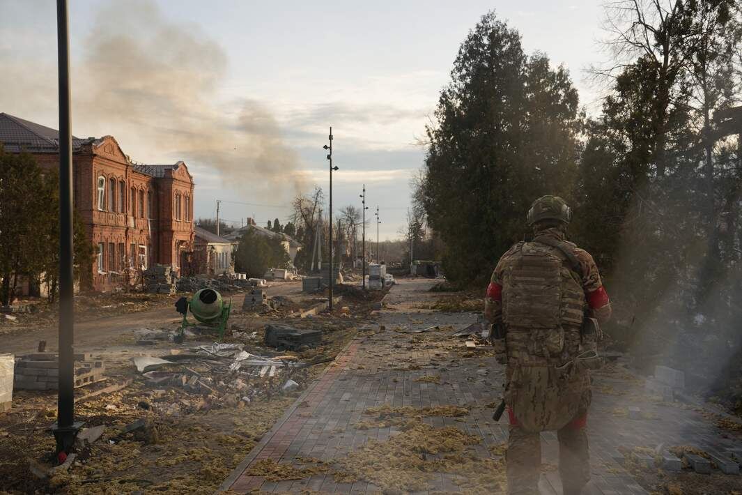Суджанская земля после изгнания боевиков
Фото: ИЗВЕСТИЯ/Сергей Прудников