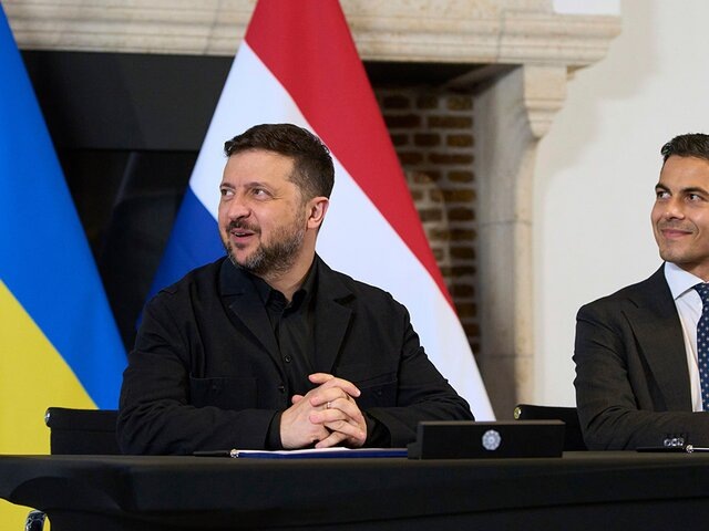    Фото: AP Photo/Peter Dejong