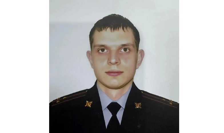    Погибший в Аккермановке полицейский был 28- летний Никита Гнусин