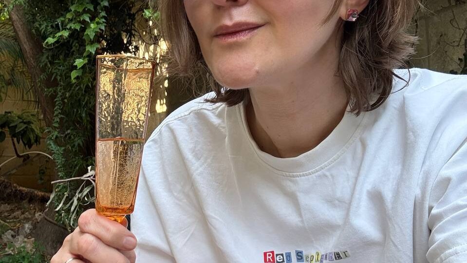 А еще сегодня день рождения отмечает админ и половина этого канала Соня! Самое время поздравить ее и сказать все хорошие слова, которые вы