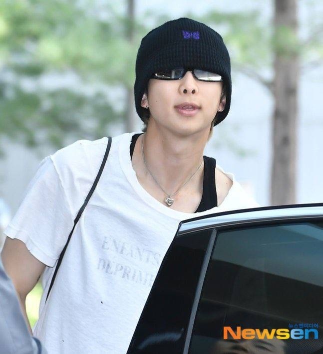 Шуги нет, патамушто он полетел позже...