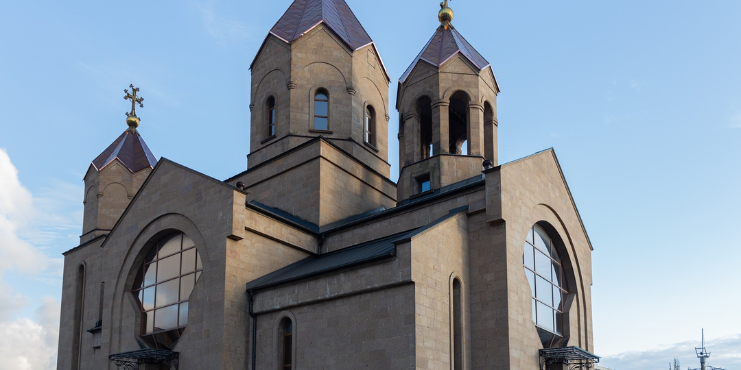 Татьяна Янгайкина: из осколков — к молитве: трагедия взорванного хачкара как пролог к новой жизни храма