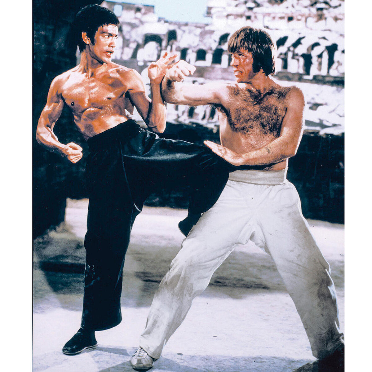    С Брюсом Ли в фильме «Путь дракона». 1972 г. Legion-media