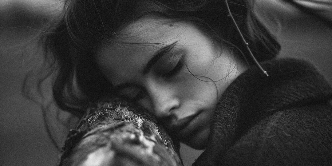 Почему женщина фиксирует своё внимание на том, кто её не выбирает