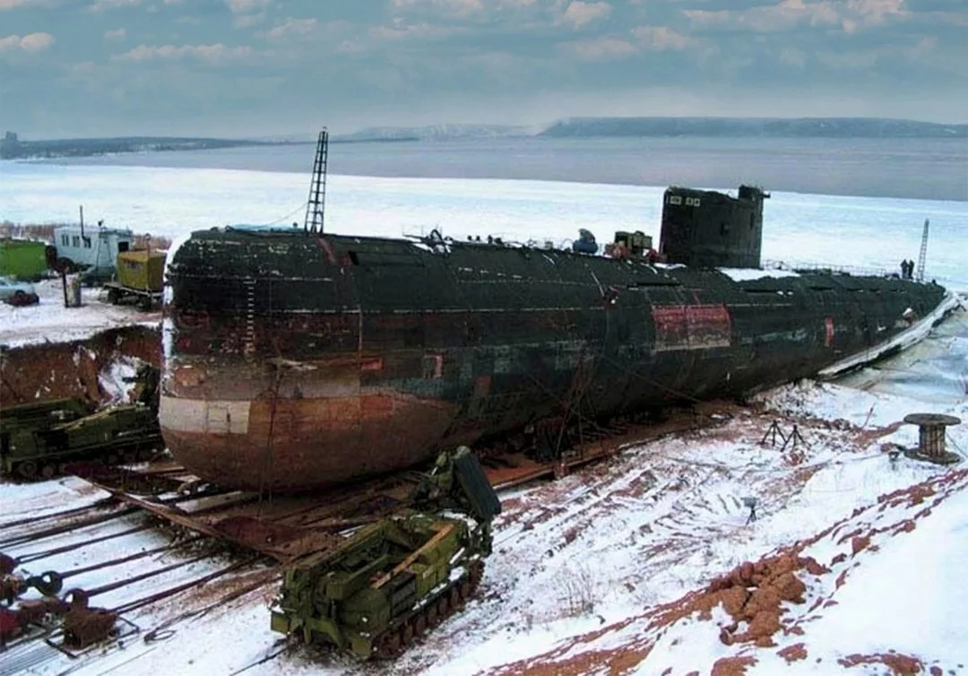 Б-307 — Советская дизельная подводная лодка проекта 641Б «Сом»