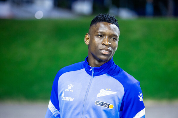 Футбольный клуб «Зенит»   📷