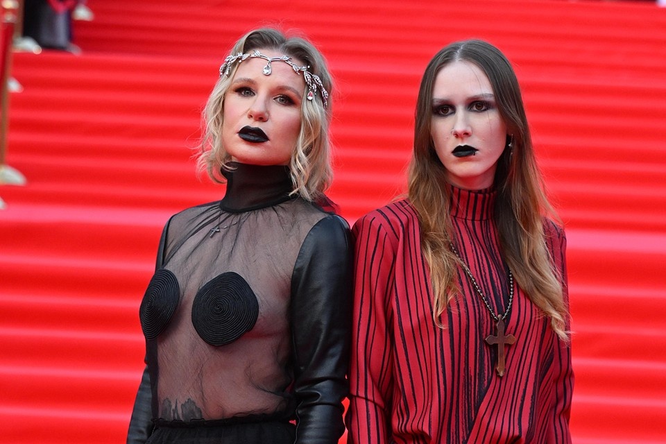    Валерия Гайя Германика с дочерью Октавией Михаил ФРОЛОВ