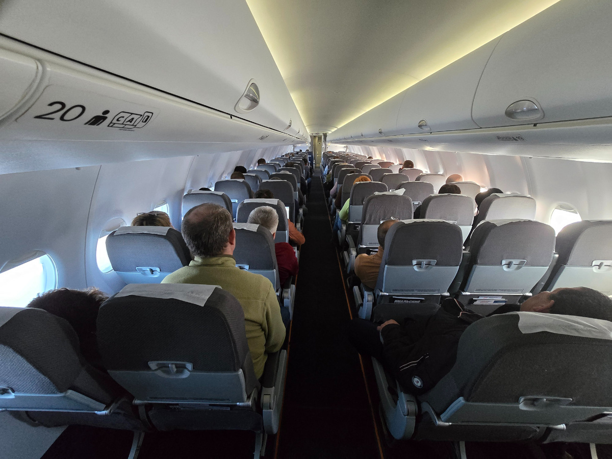 Наш самолёт Салехард-Москва. Фото: Голландец в России