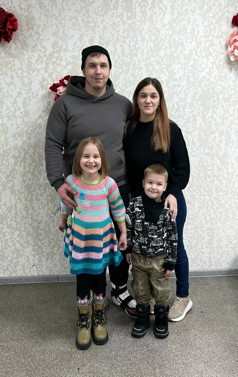 Даниил Глинин с семьёй