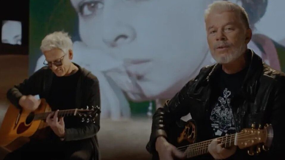 Иногда дарила джинсы и жвачку, только нам хотелось больше и много