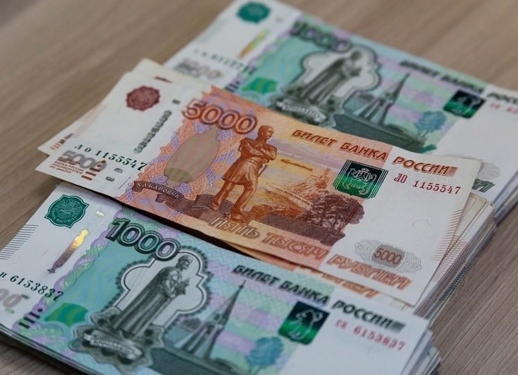 329 квартир, 205 участков и 100 нежилых помещений: Генпрокуратура требует изъять у экс‑депутата Фурсы имущество на миллиарды рублей