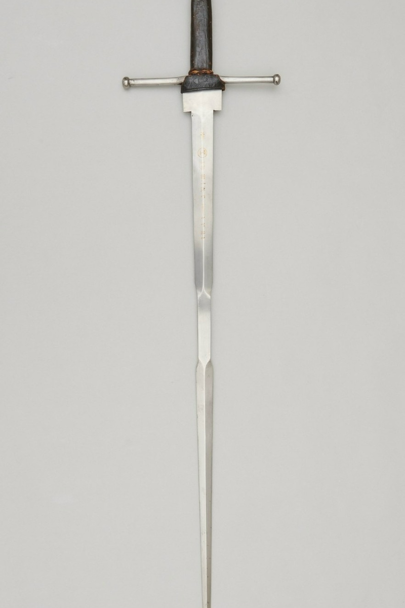 Фото, к сожалению, обрезано, поскольку впервые опубликовано в ВК. а ВК взял презренную моду зачем-то обрезать картинки...