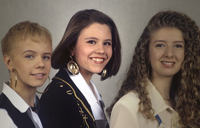 «Особая клубника, миллионы от отчима и фиктивный развод»: почему солистка «Лицея» сменила фамилию и 20 лет скрывает свой брак