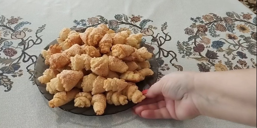 Творожное печенье к чаю: мягкое, нежное, приготовленное в духовке.