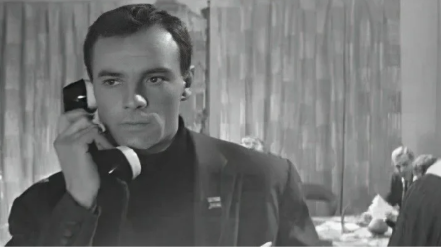 Фото: Александр Фадеев в фильме "Вертикаль"