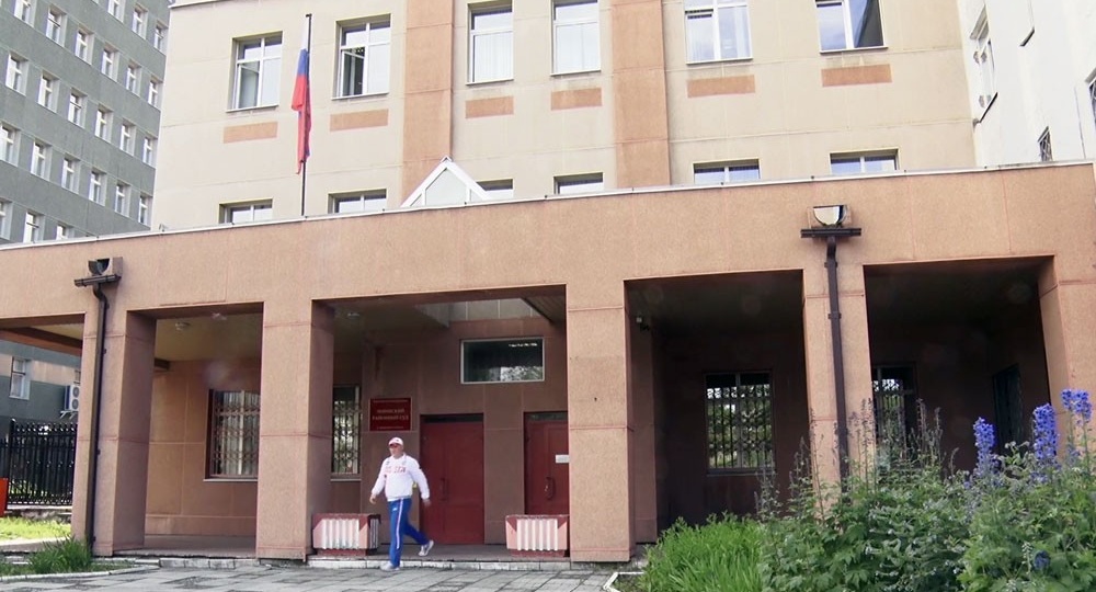 Квадроцикл как последний аргумент: в Тагиле соседский конфликт закончился тараном забора