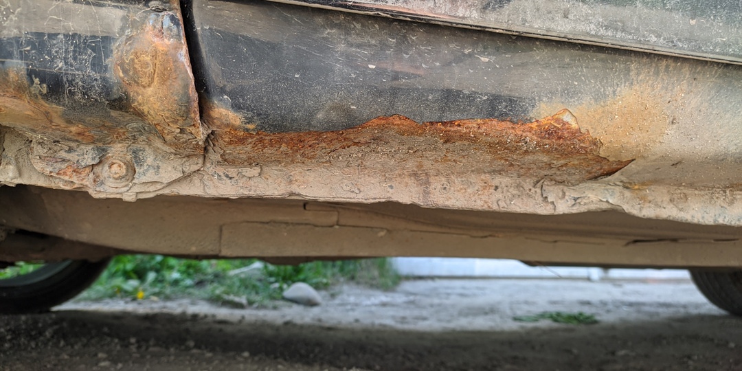 Как спасти пороги автомобиля, на которых появилась ржавчина