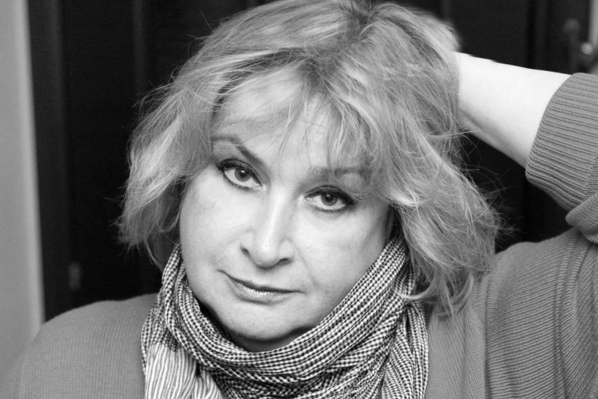     Умерла основатель театральной мастерской «Будильник» и фестиваля «Живые лица», режиссер Марина Жабровец