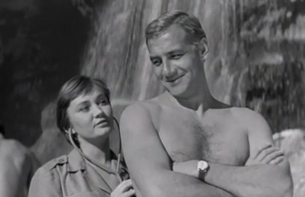 Фото: Лариса Лужина с Геннадием Воропаевым в фильме "Вертикаль"