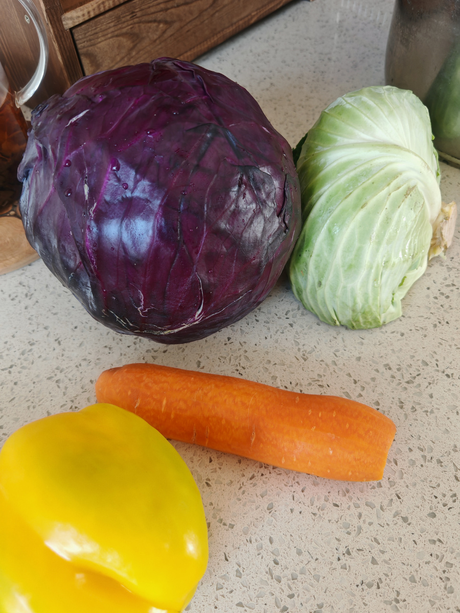 Скоро будет салат.