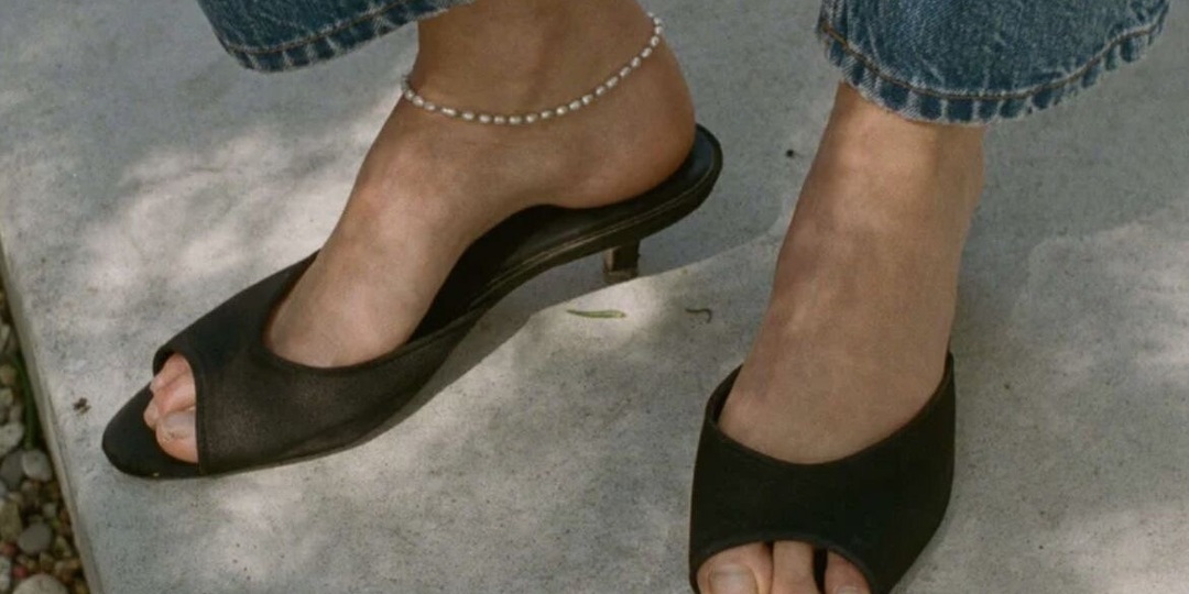 Какую обувь купить на лето-2026: 40 предложений от российских и зарубежных брендов