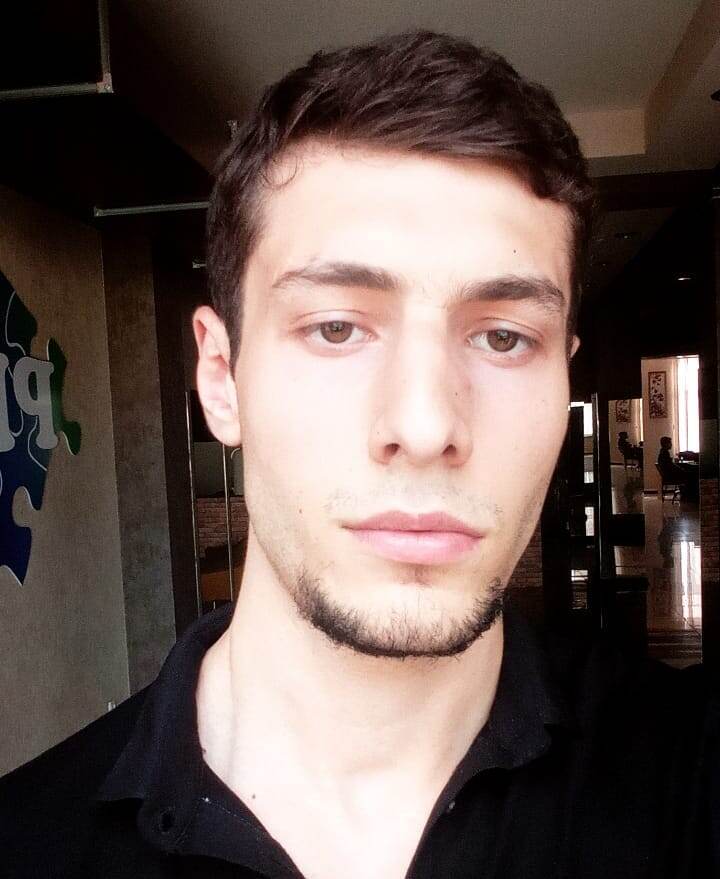 Мухаммад Равилевич Гамзаев.