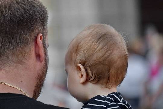    Россияне раскрыли своё отношение к вопросам определения отцовства (фото: pixnio/Bicanski)