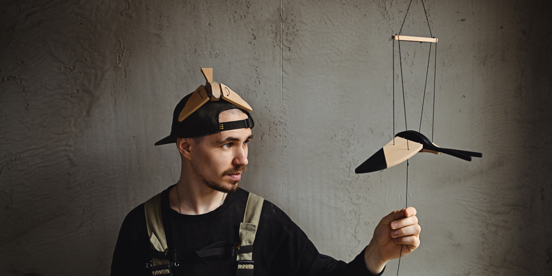 Оживляющий дерево: Семен строит фабрику детских игрушек в Красноярске, когда-то его не взяли даже жарить бургеры