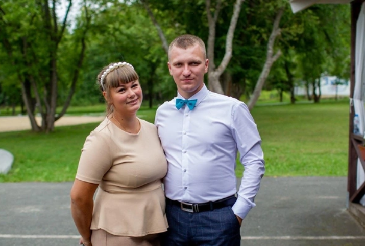 Анна с супругом. Фото: личная страница в соцсети