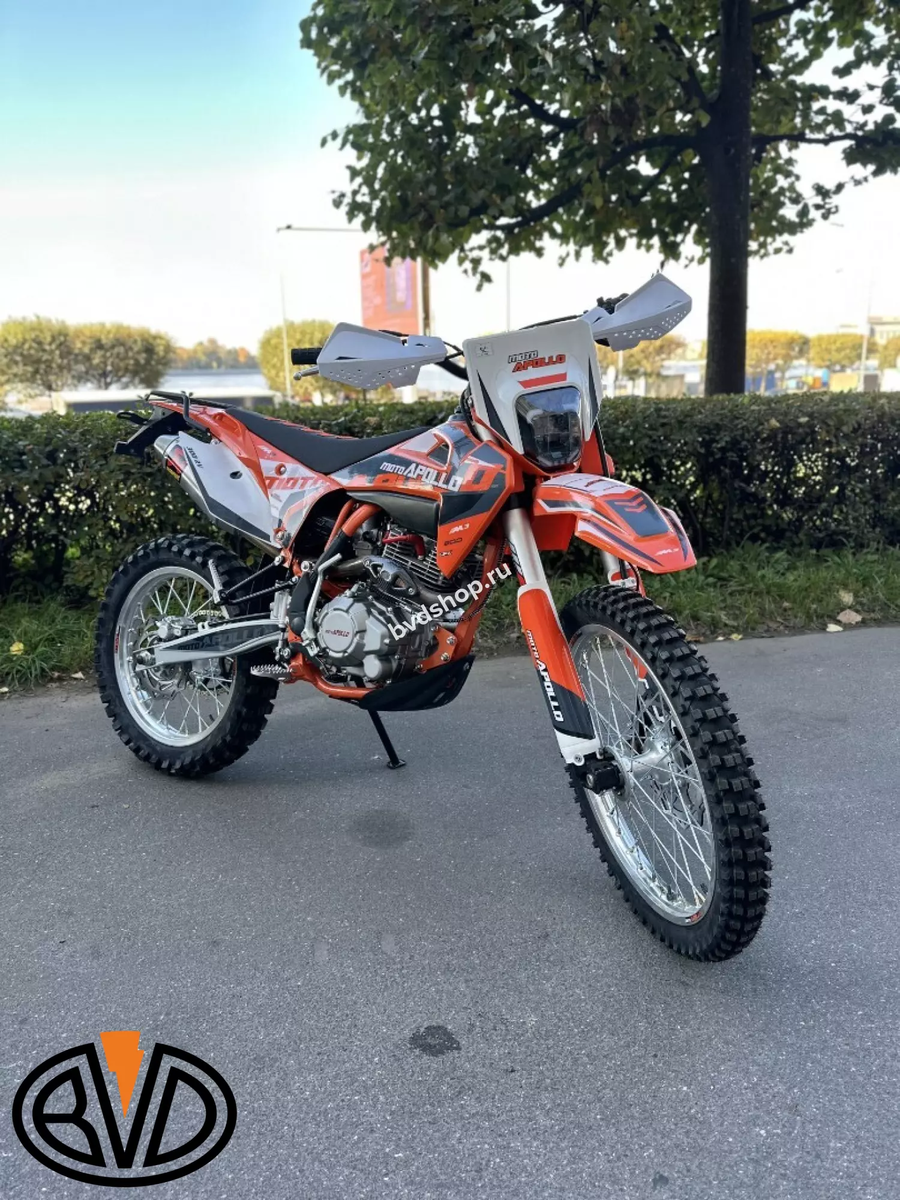 Moto Apollo M3 300