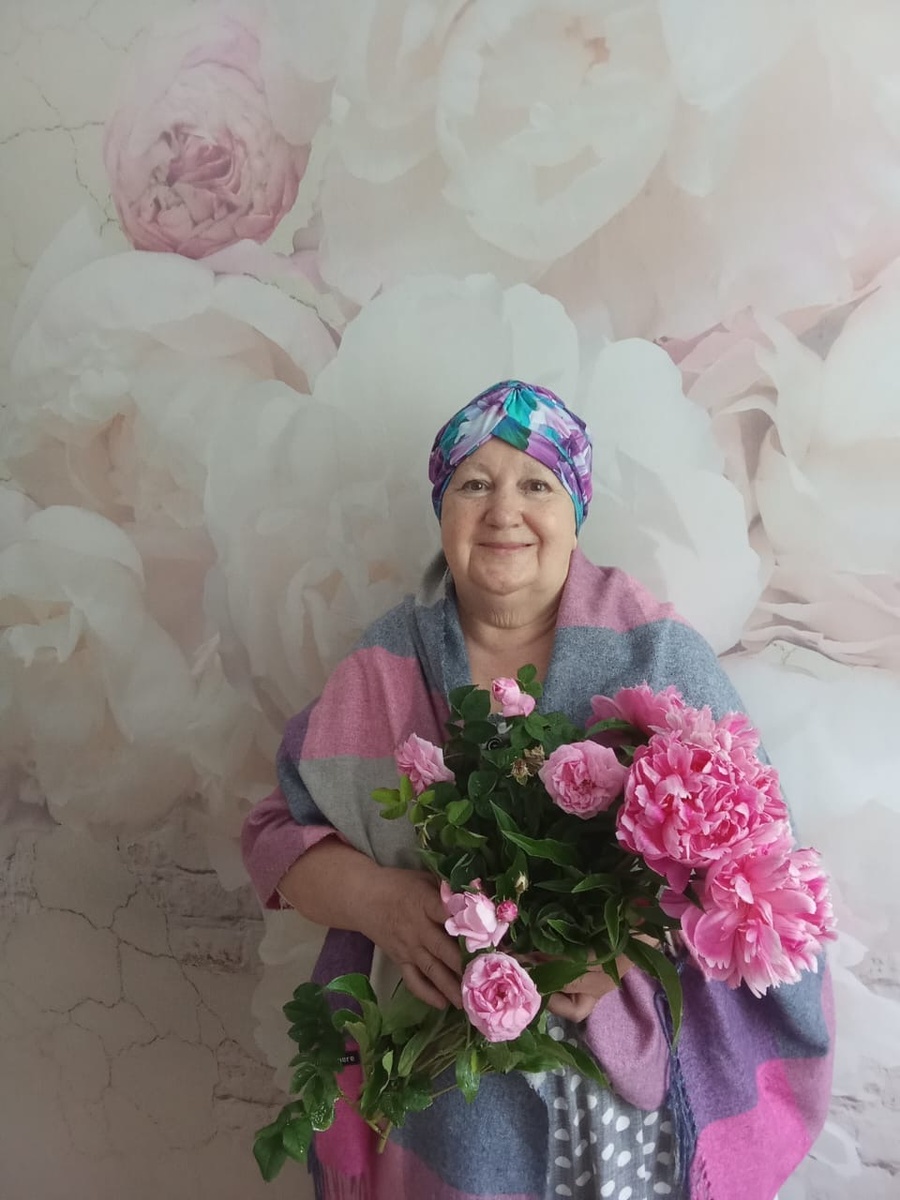 Это мама еще без волос после химии