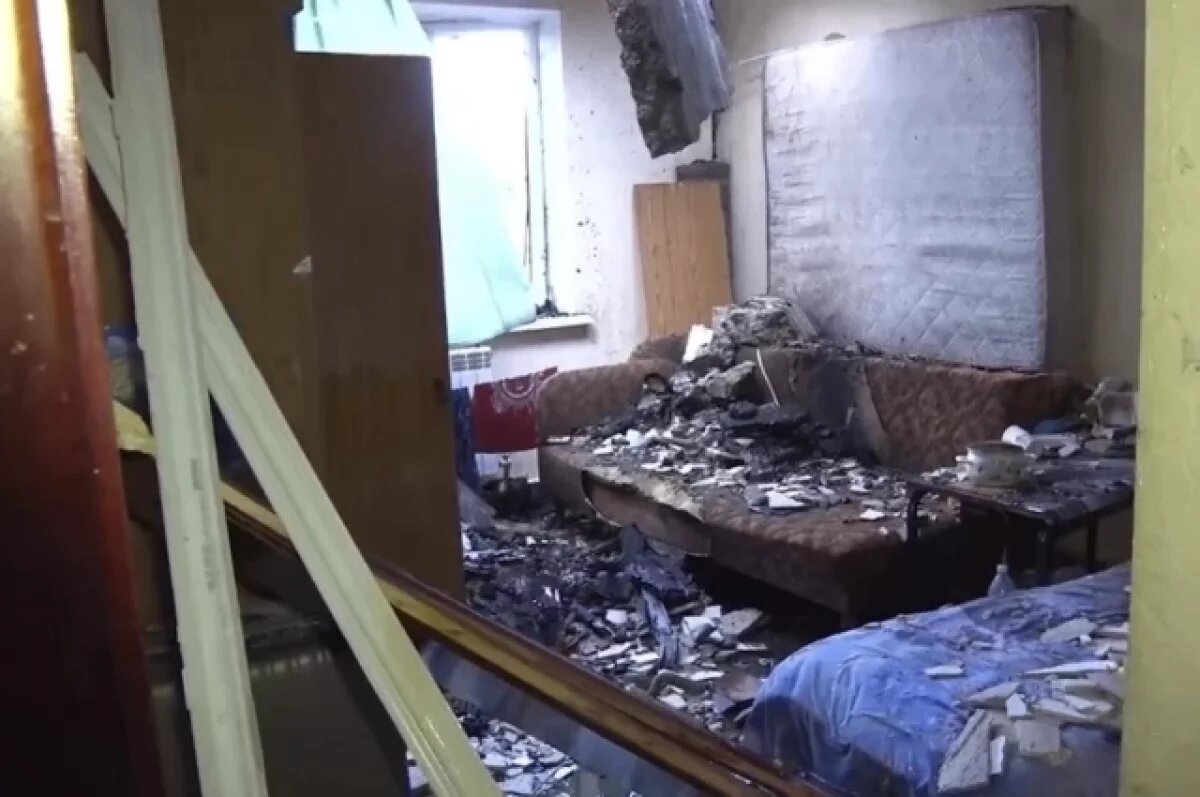    Мир полон добрых людей.