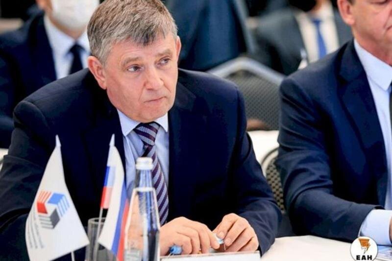    ЕАН. Виктор Кокшаров