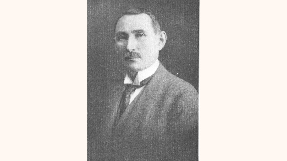 Арон Самуилович Симанович — российский купец 1-й гильдии, мемуарист, получивший известность как личный секретарь Григория Распутина.