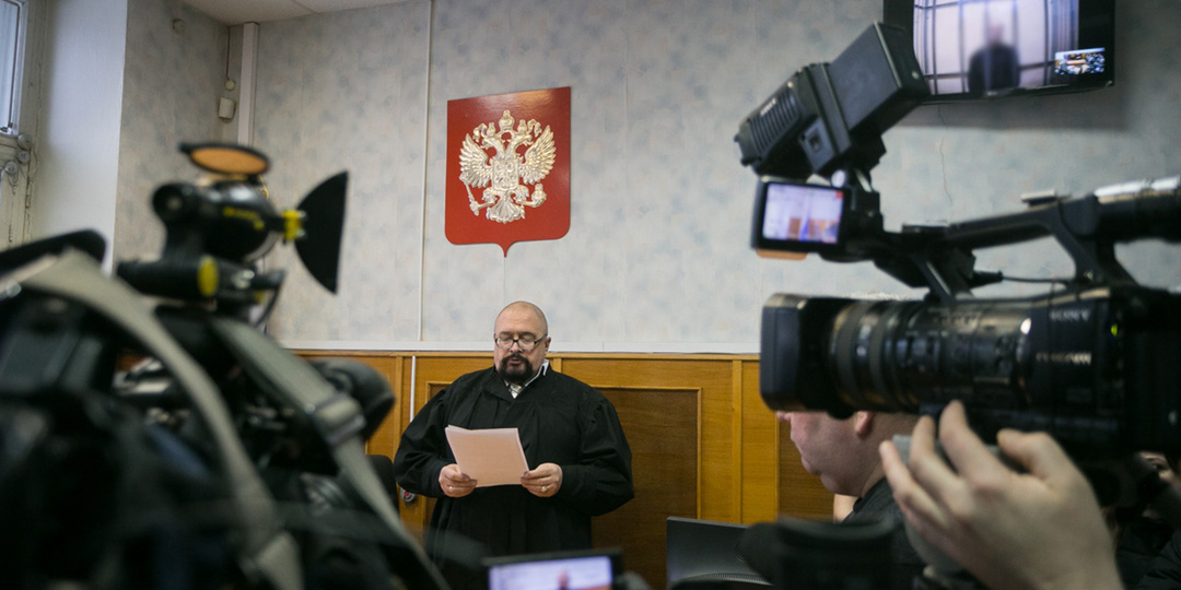 Губернатор, депутат и миллиардер: что известно об иске к первому главе Ростовской области