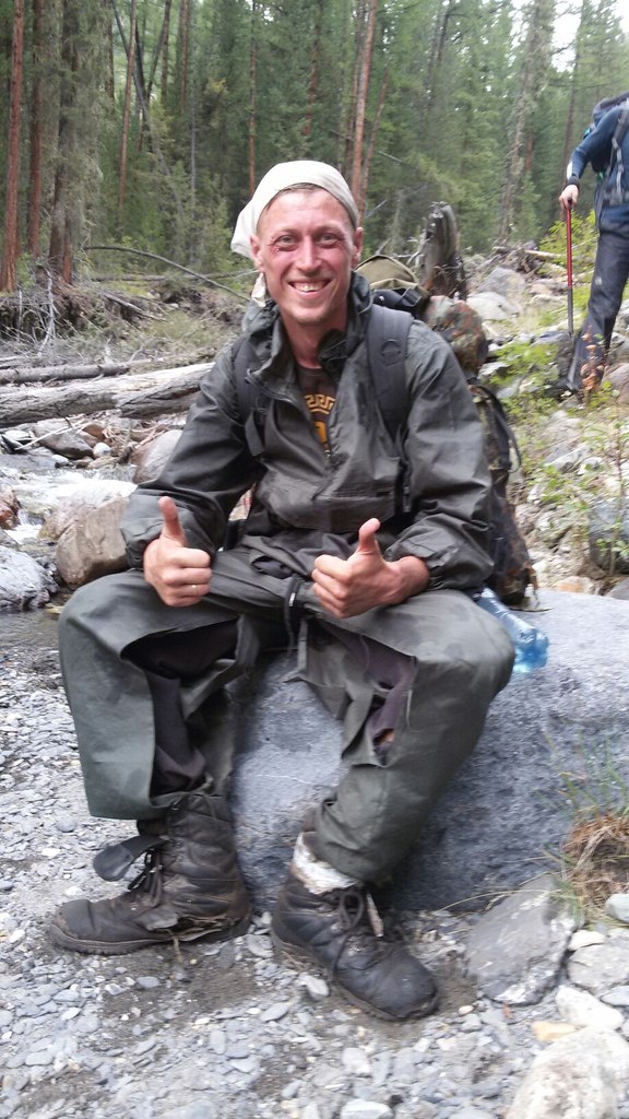 2015 год, спасение в горах, после 5 дневного выживания на границе Горного Алтая и Монголии, за горой Белуха.