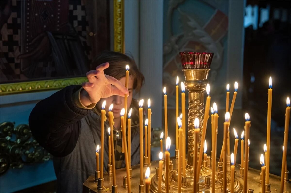    Это последний день Пасхальной седмицы, ее кульминация и окончание.