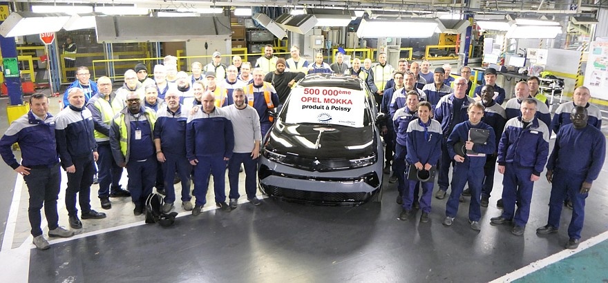    В январе 2026 года завод в Пуасси отметил выпуск 500-тысячного кроссовера Opel Mokka с момента начала его производства в феврале 2021 года.
