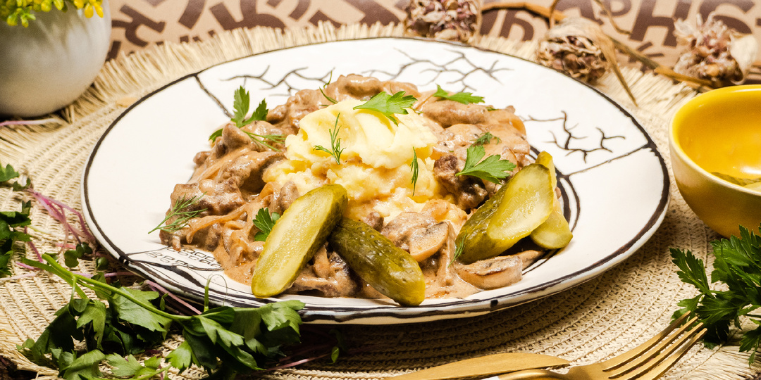 Бефстроганов: блюдо, у которого больше легенд, чем рецептов