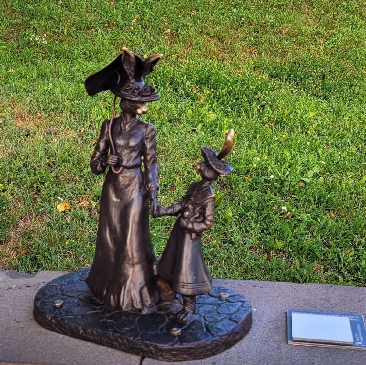 Заяц Благородная дама