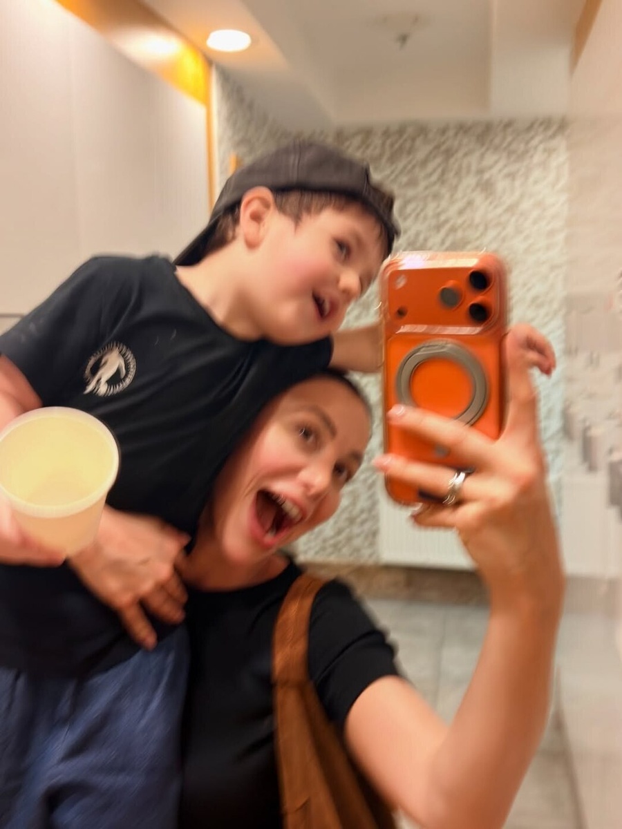     Зепюр Брутян с сыном Микаэлем