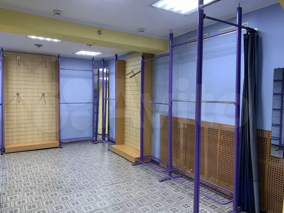    Деревянное здание находится на улице Анатолия, 92. Источник: avito.ru