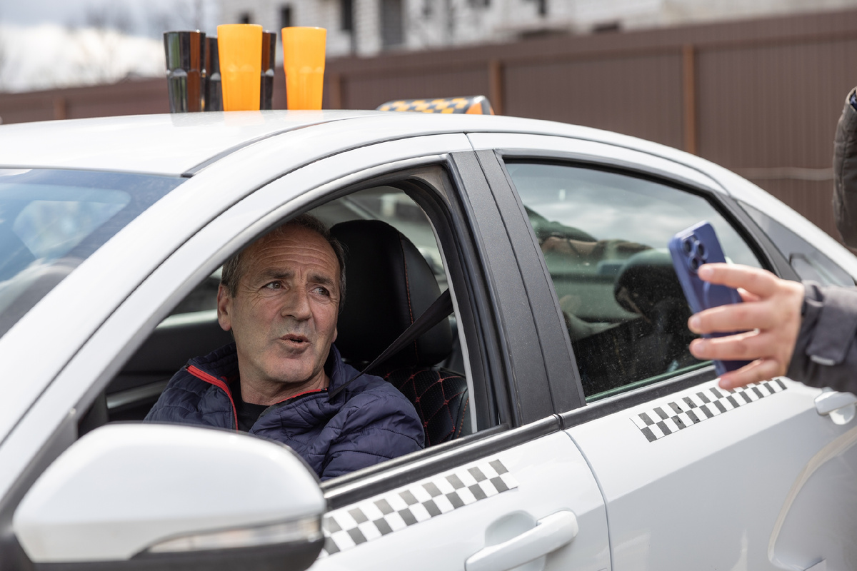 Фото: Лучший водитель такси в России