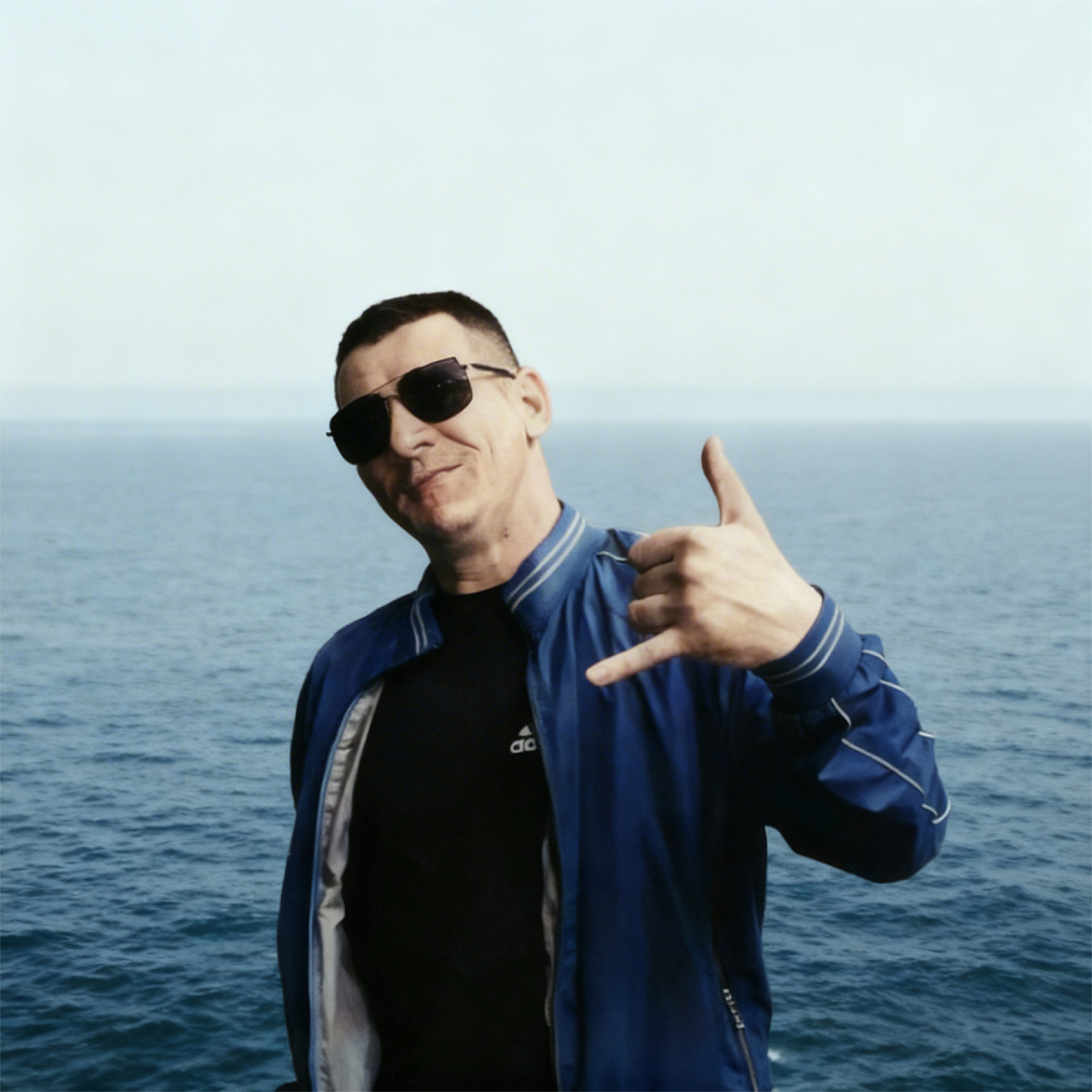 Официальная обложка сингла Mad’Max feat. Mardon — «Воспоминание»