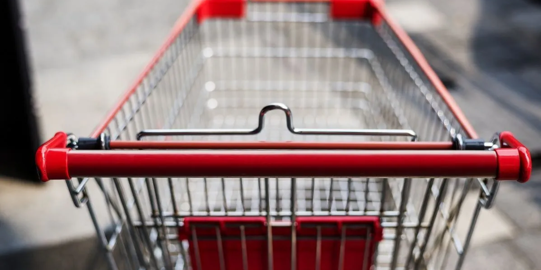 Инфляция в Югре замедлилась, но яйца и туры продолжают дорожать